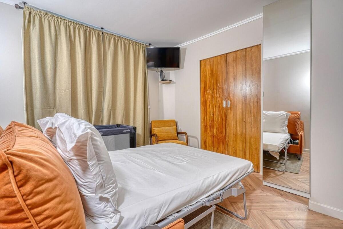 Eden Suite Paris La Defense Courbevoie Exteriör bild